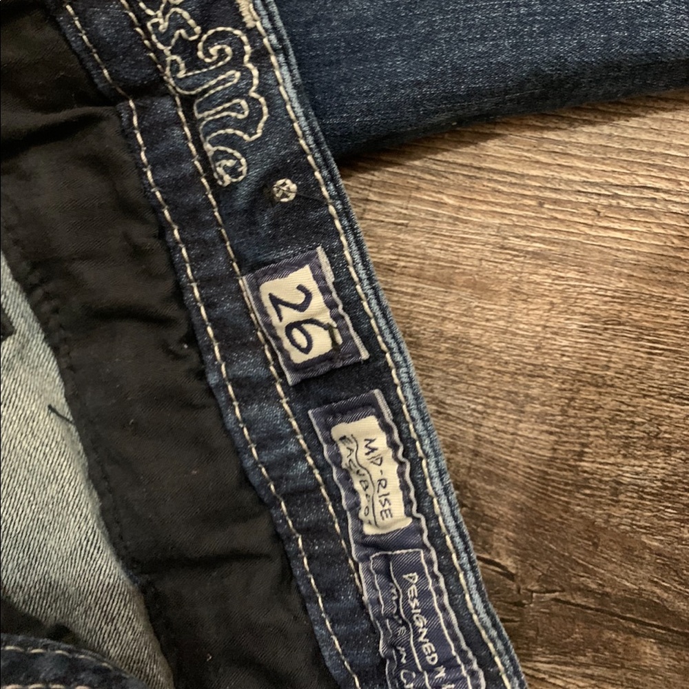 Miss Me jeans size 26, 33.5” inseam - Picture 4 of 5